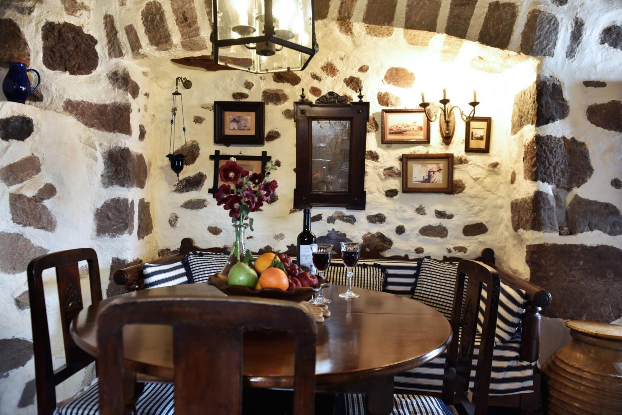 Anastasia'S Windmill And Anastasia'S Studio Plaka  Exterior foto